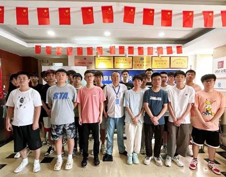 近期結(jié)班留影 | 百尺竿頭，更進(jìn)一步，加